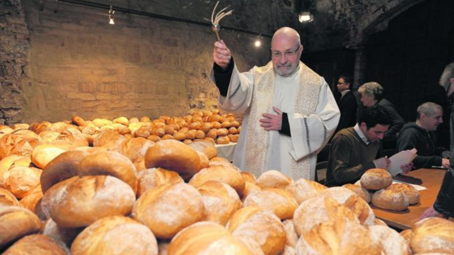 La tradizionale benedizione del pane