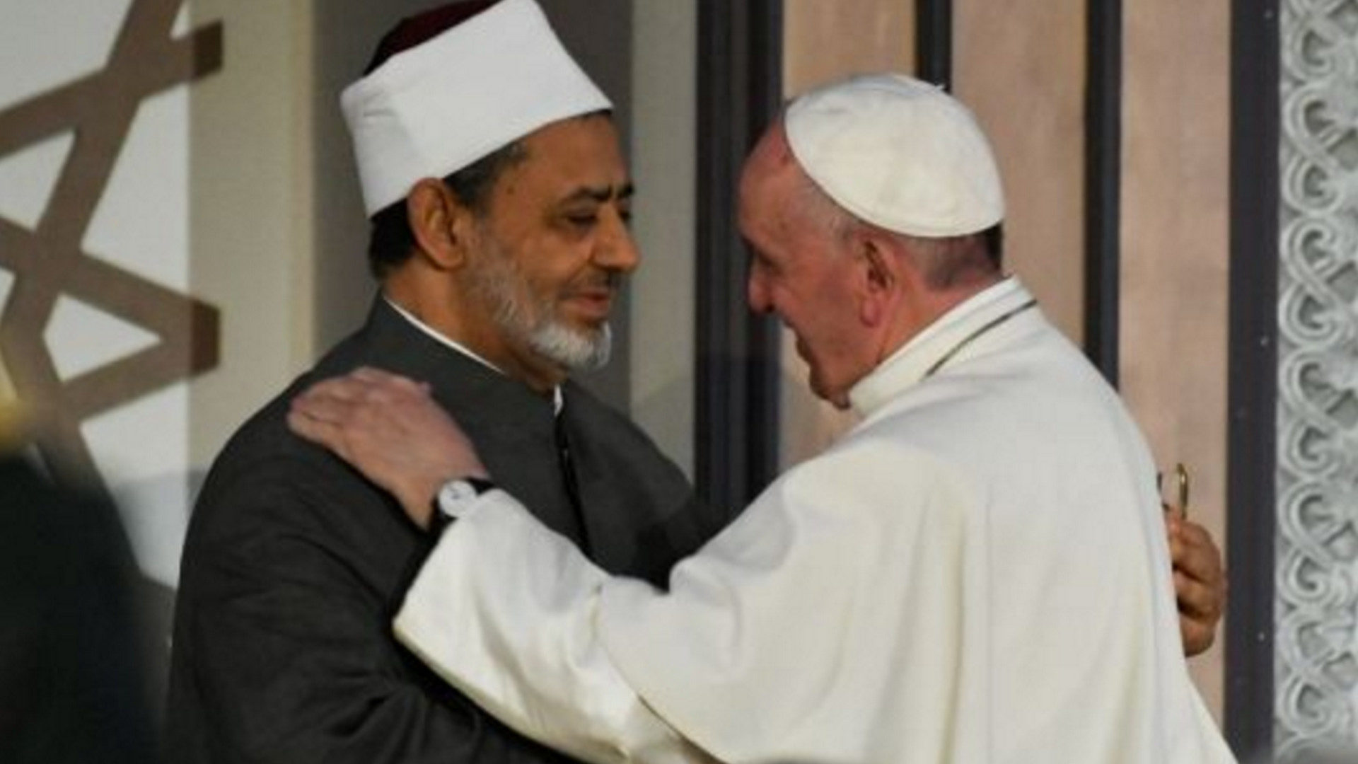 Papa Francesco e Ahmad al-Tayyib nel 2019.