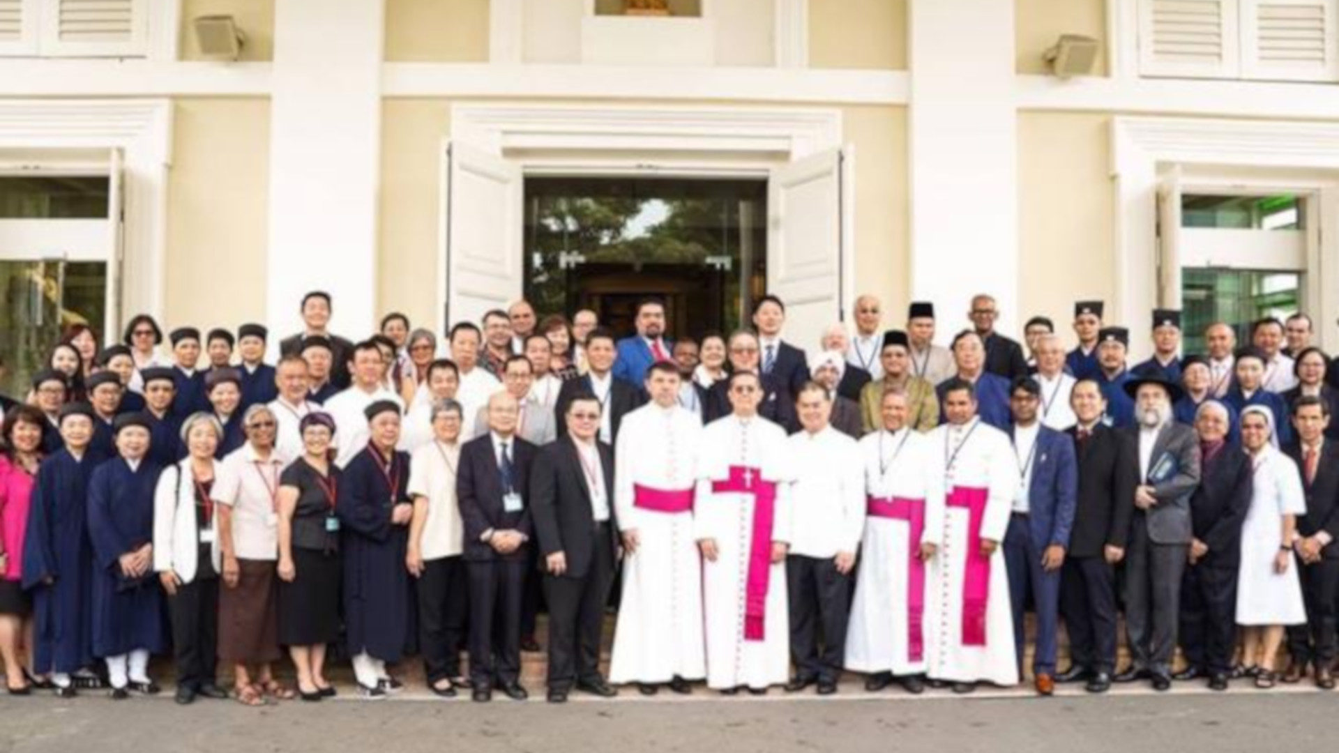 Singapore: incontro leader cristiani e taoisti presso la cattedrale del Buon Pastore