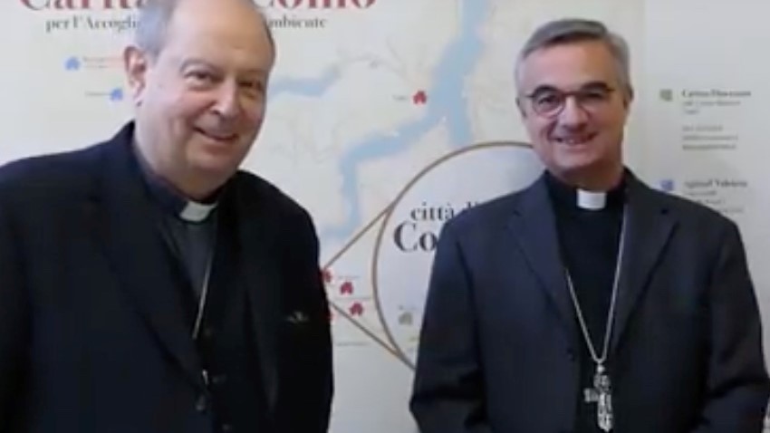 Da sinistra a destra: mons. Cantoni, vescovo di Como e mons. Lazzeri, vescovo di Lugano