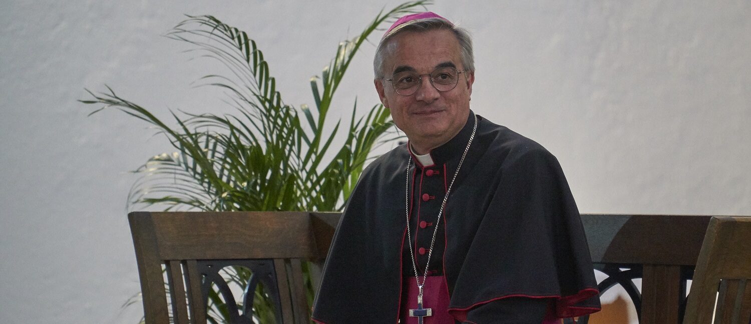 Il vescovo Lazzeri