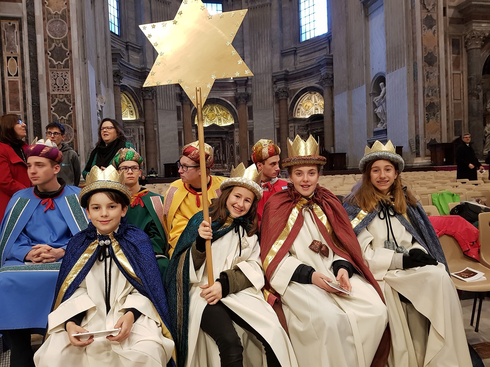 Leonard, Gioia, Olivia e Lilly, Cantori della Stella della parrocchia di Horgen