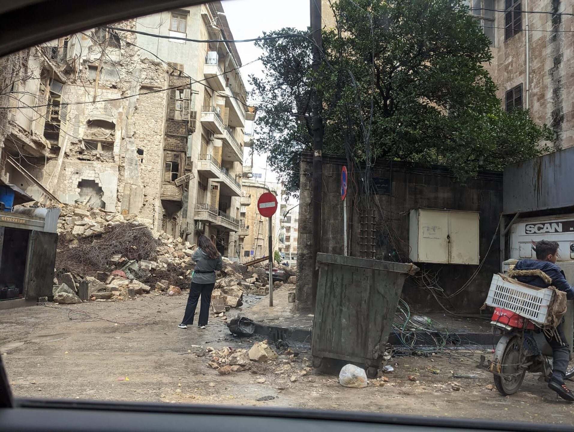 Aleppo dopo la distruzione (foto Aiuto alla Chiesa che Soffre)