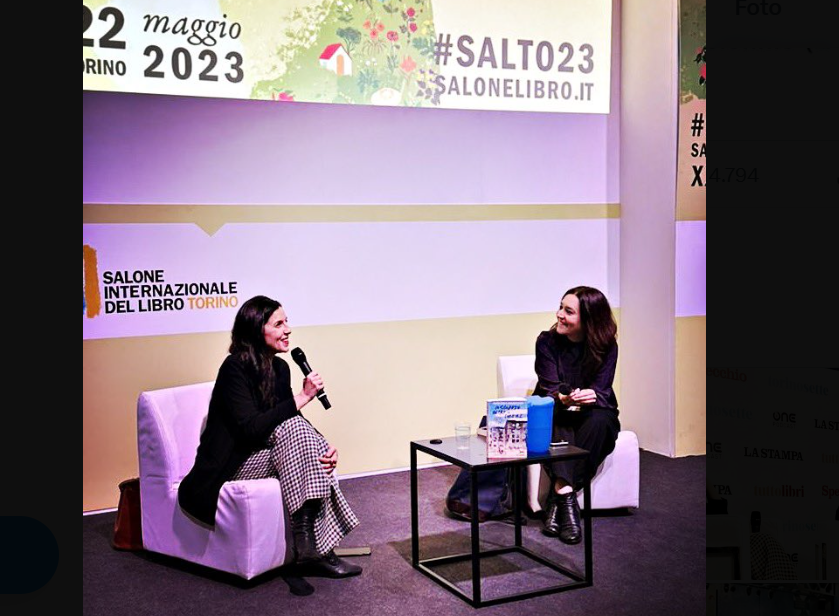 Francesca Mannocchi al Salone del Libro di Torino 2023.