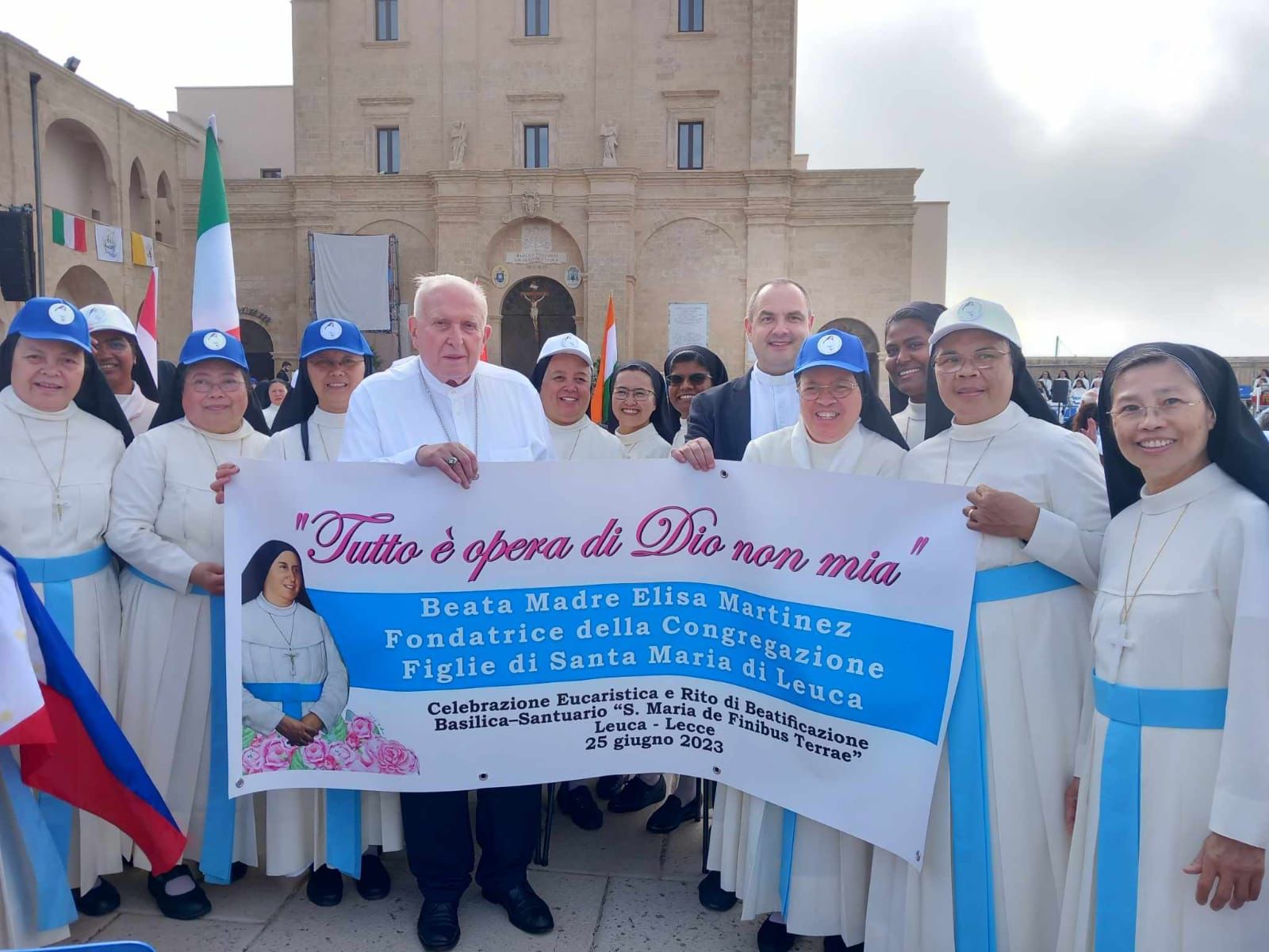 La delegazione ticinese alla beatificazione di madre Martinez, a Leuca