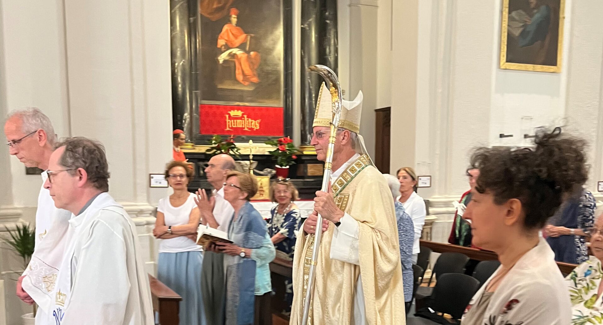 Santa Messa di ringraziamento presieduta da mons. de Reamy nella chiesa di San Carlo Borromeo in via Nassa a Lugano