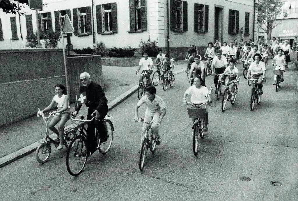 Biciclettata 
del 1. agosto con don Willy (foto d'archivio)