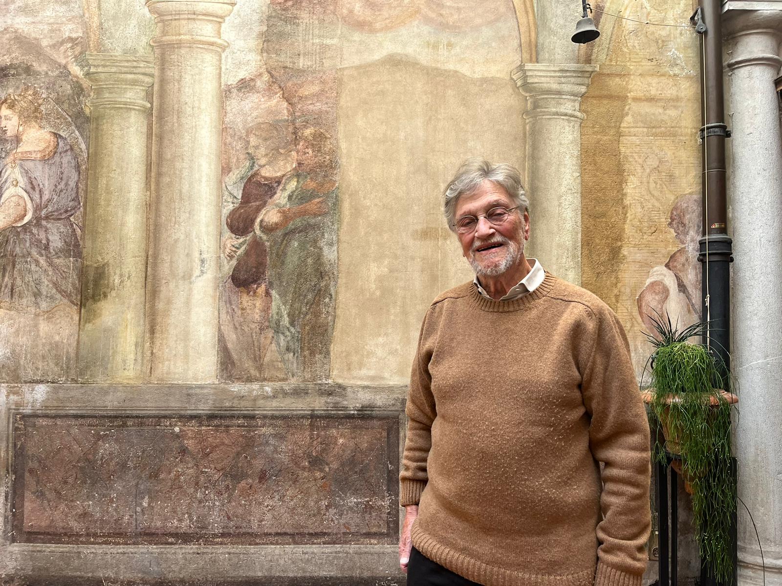 Il maestro Vincenzo Giudici in visita al Centro pastorale S. Giuseppe di Lugano durante l'intervista (foto catt.ch.)