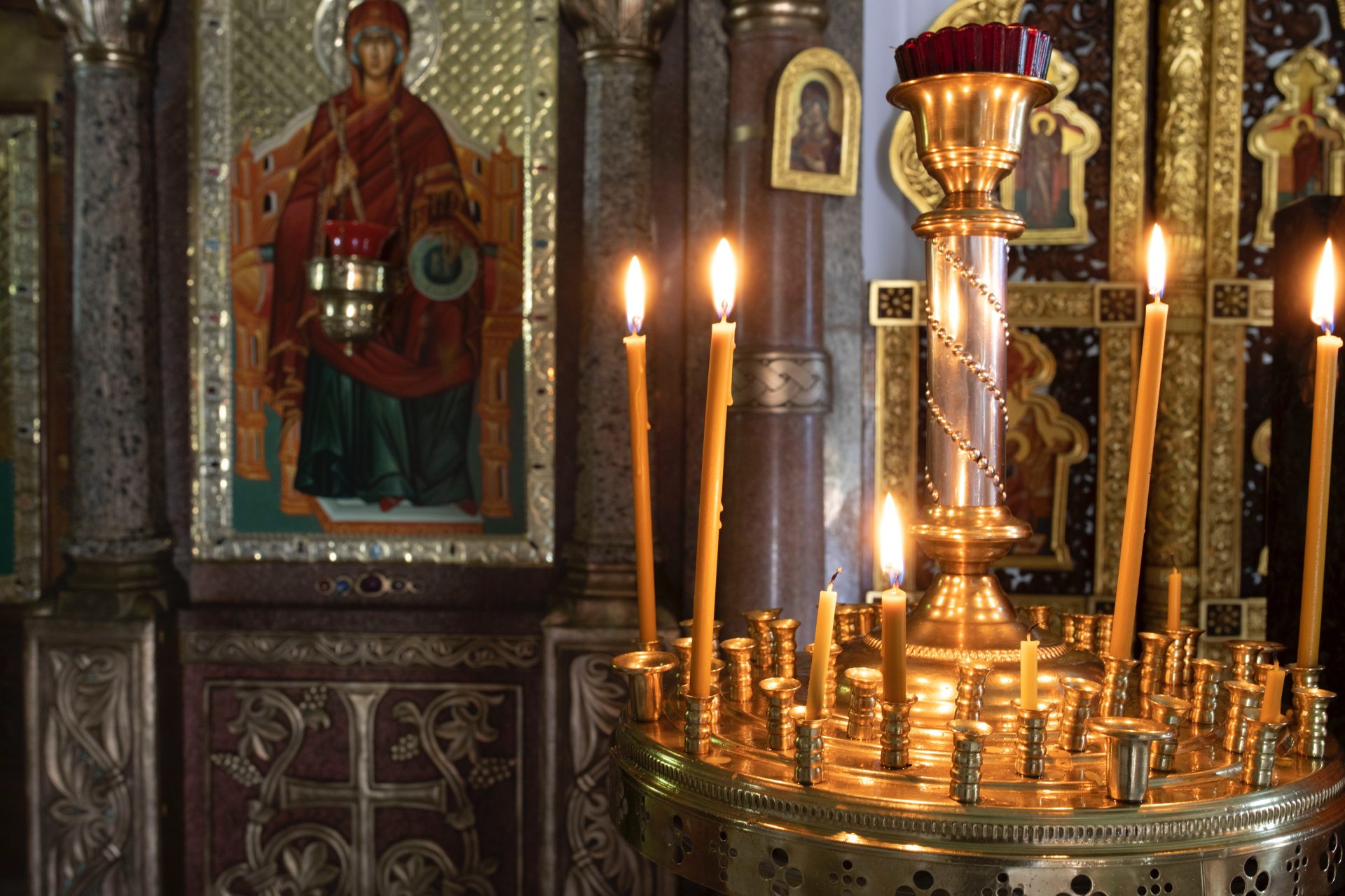 Candele nella chiesa ortodossa