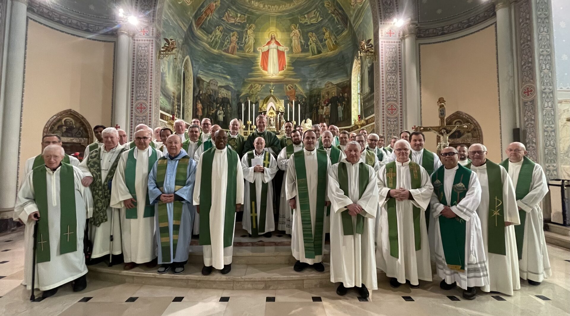 I presbiteri della Diocesi di Lugano in ritiro con il vescovo Alain e padre Jöhri
